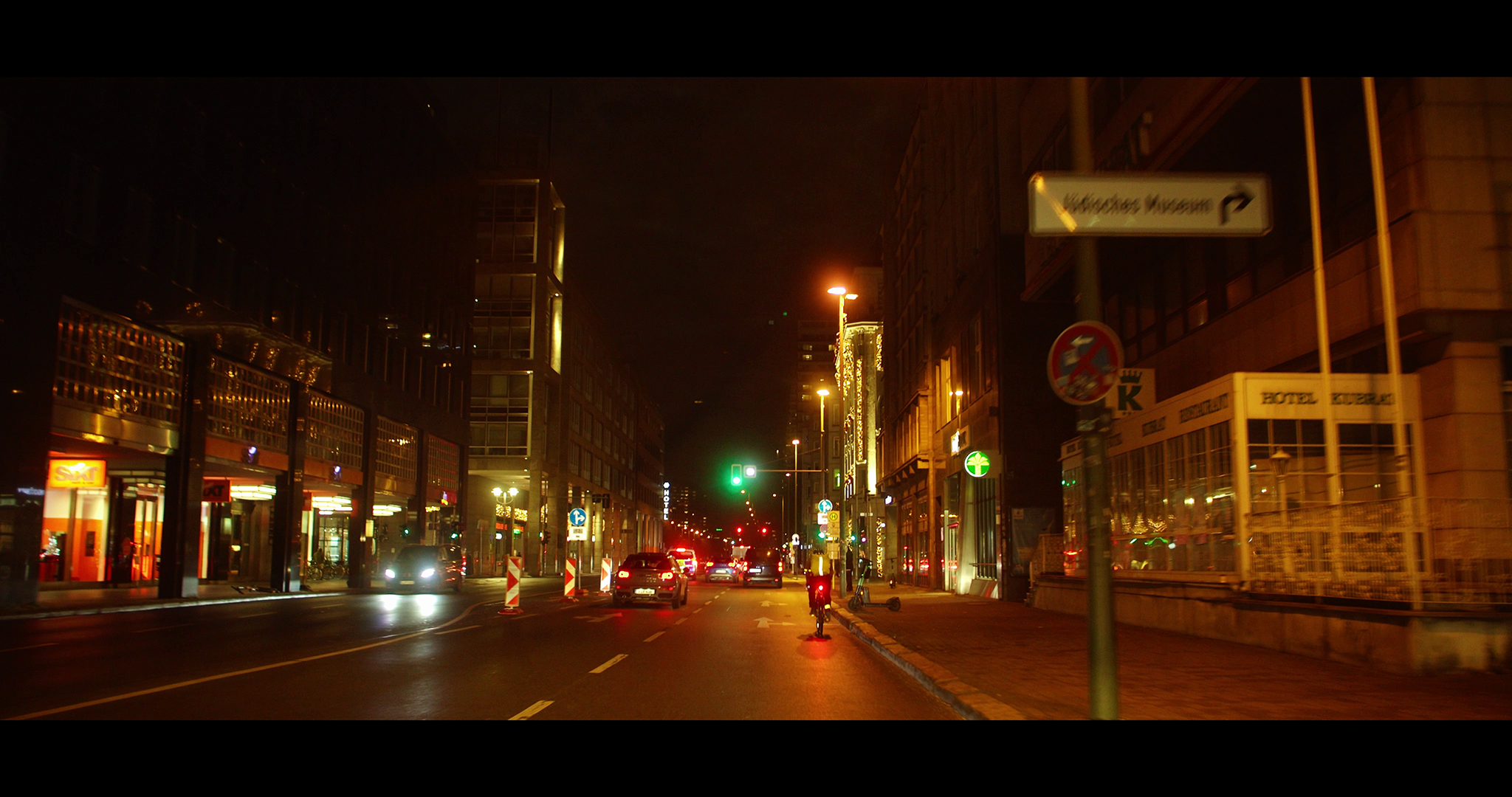 Berlin lockdown night